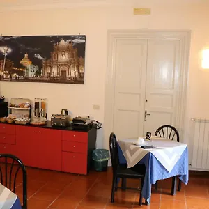 L'elefante 3*, Catane Italie