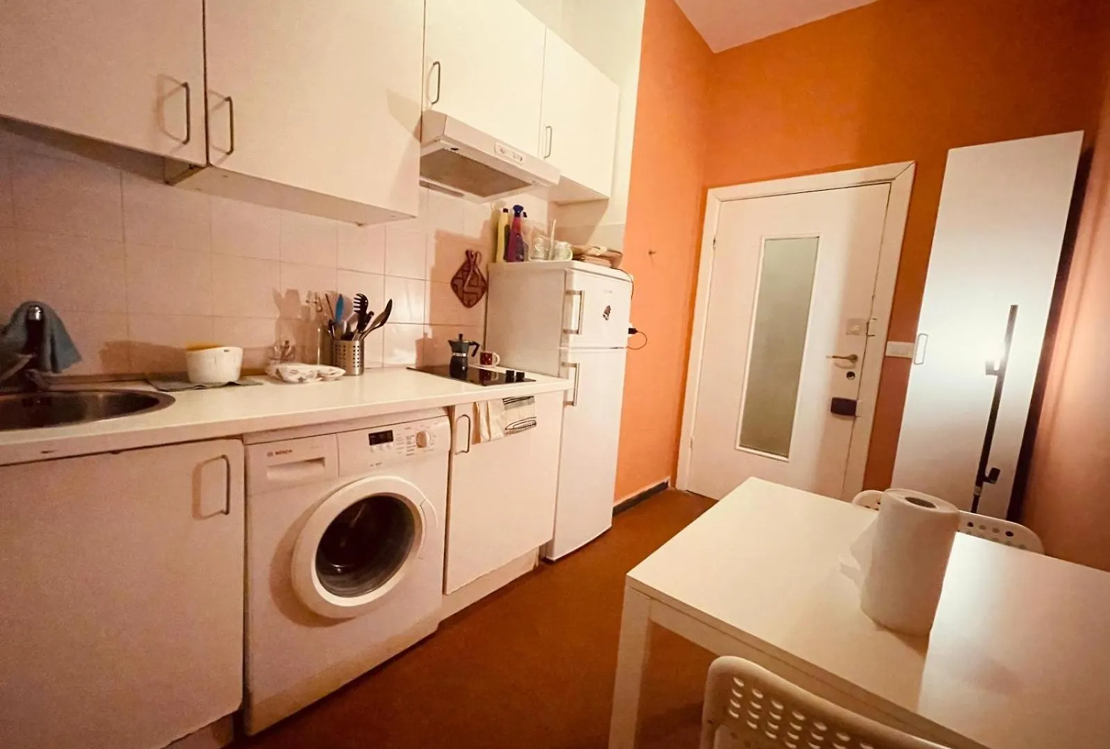 Guest house Blu&Orange - Attico - 50M Acquarium - Freewifi Hotel Genoa Italy